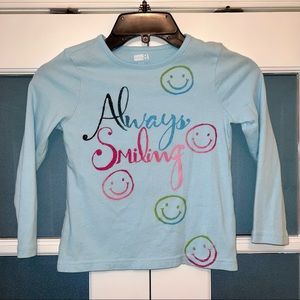 CRAZY 8 GIRLS LONG SLEEVE BLUE “ALWAYS SMILING” SHIRT 💙💖